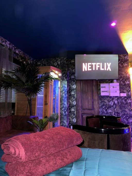 Marbella Logement Privatif -Jacuzzi-Sauna ラ・ヴァレット＝デュ＝バール エクステリア 写真